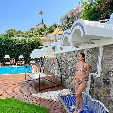 Marina 10 Design & Hotel 4*