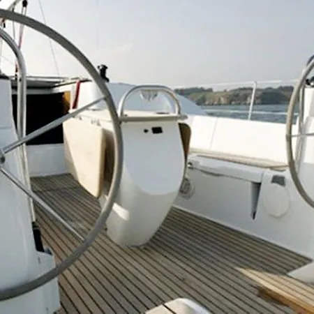 酒店 Marina 10 Design & 4*